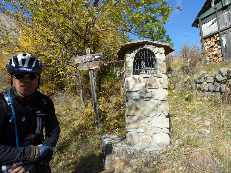 cabanes_croix_puy_2011_075.jpg