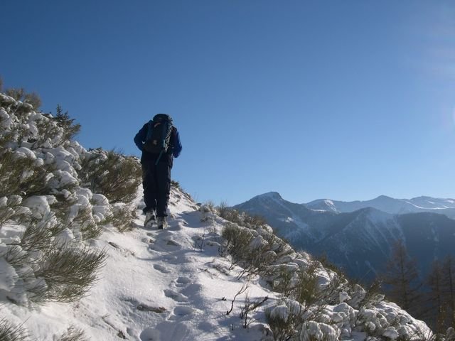cabane_a_p_hiver_13.jpg
