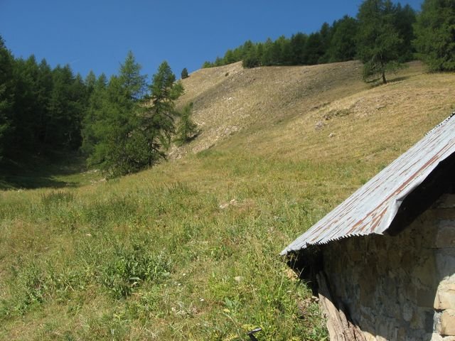 cabane_de_l_autapie_robert_04.jpg